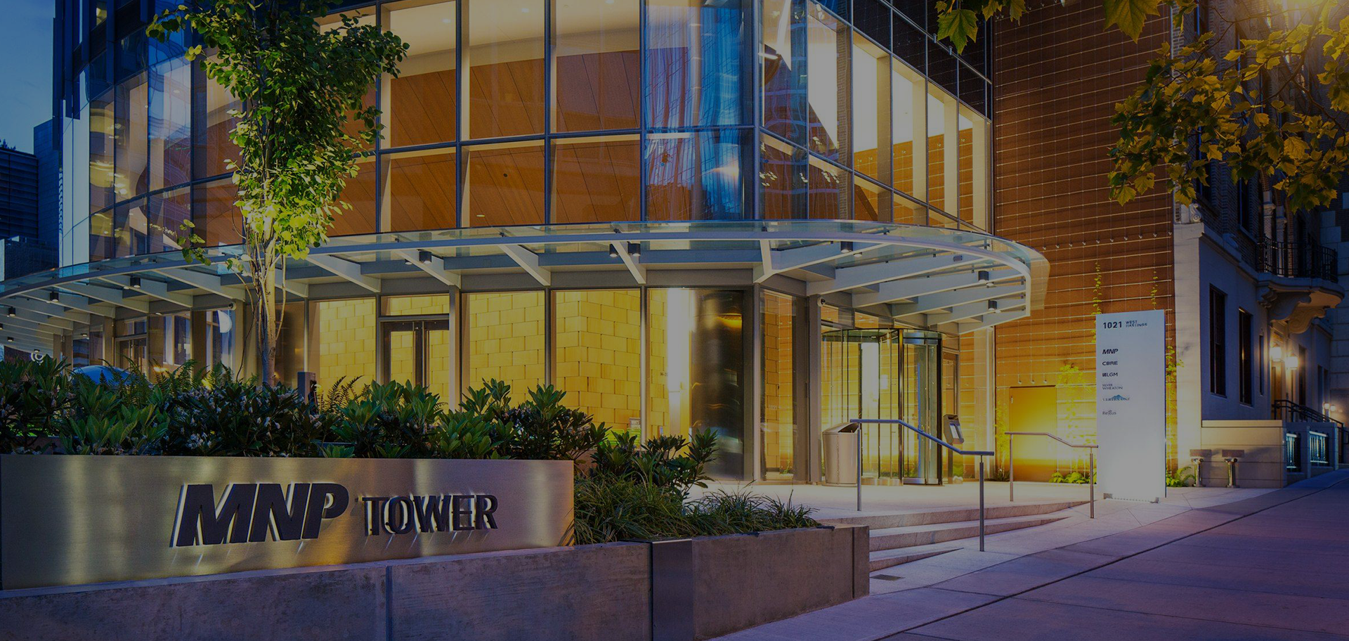 專(zhuān)注標(biāo)識(shí)標(biāo)牌18年